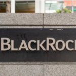 贝莱德 BlackRock，拟裁员约1%、约200人